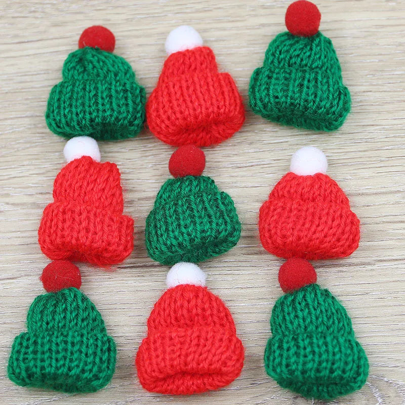 Mini Knitted Christmas Hat Pendants (10 Pieces)