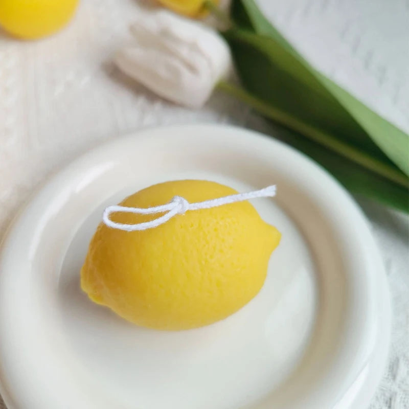 Lemon-Scented Half Lemon Candle