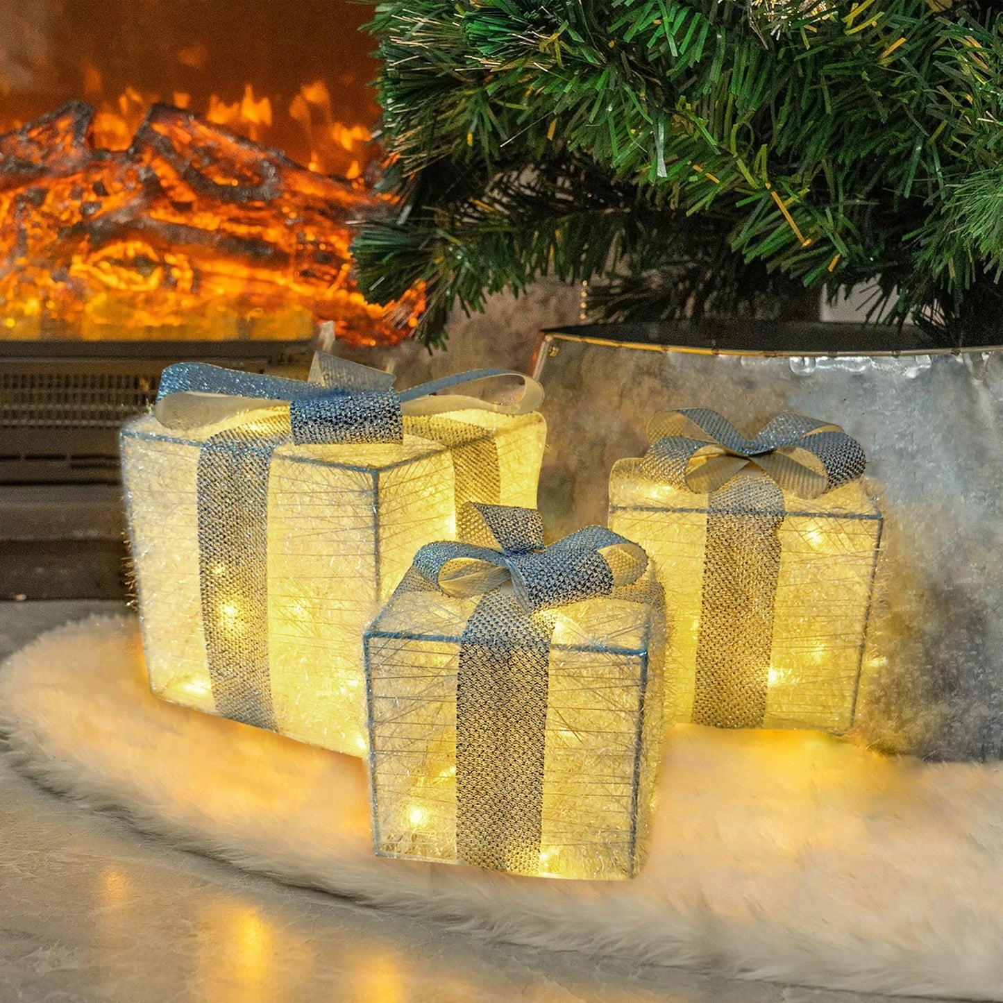 Set of 3 Lighted Christmas Gift Boxes - LED Decorations